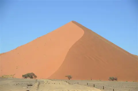 2014.03.1410.11.17Sossusvlei.JPG