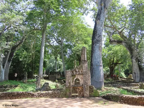 GediRuins7.jpg