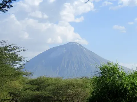 OlDoinyoLengai2.jpg
