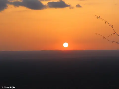 SunsetPoacher'sLookout4.jpg