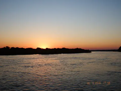 DSCF9049.JPG