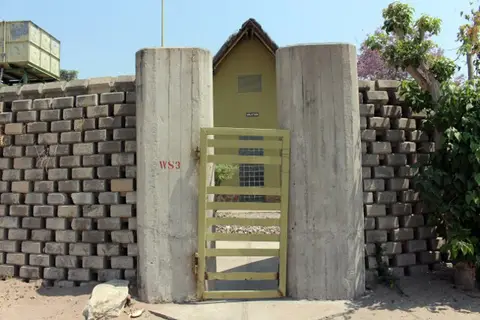 h0d00040.jpg