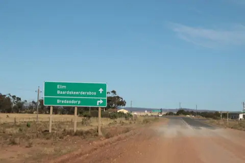 S.A.2017_011-2-3.jpg
