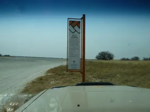 h4c66717.JPG