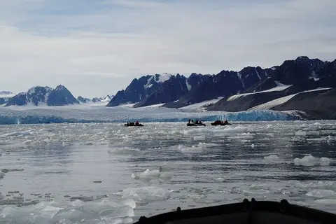 k-2018-08-05aMonacobreenimLiefdefjordLiebesfjord012.JPG