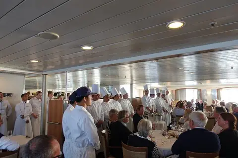 k-2018-08-06dDinnermitVorstellungderKöche18.JPG