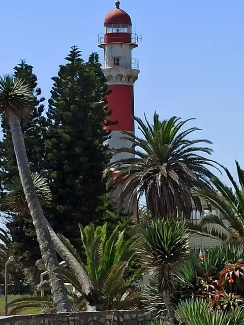 NamibiaSilviaHandy(397).JPG