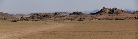 k-17.03LandschaftvomKhumibzurD370719.jpg