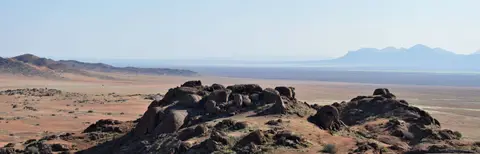 k-17.03LandschaftvomKhumibzurD370733.jpg
