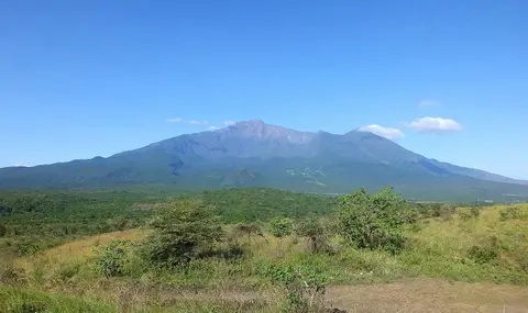 009MountMeru.jpg