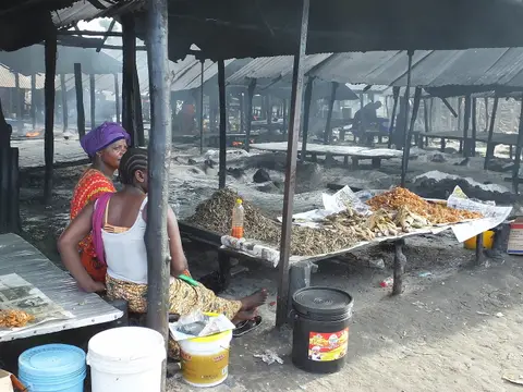050Fischräucherei.jpg