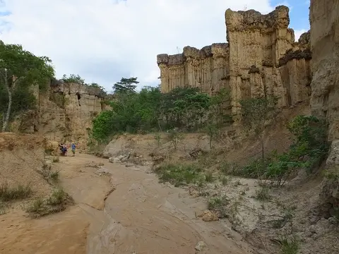 170Isimilia5.jpg