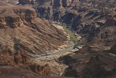 hdecfa02.jpg