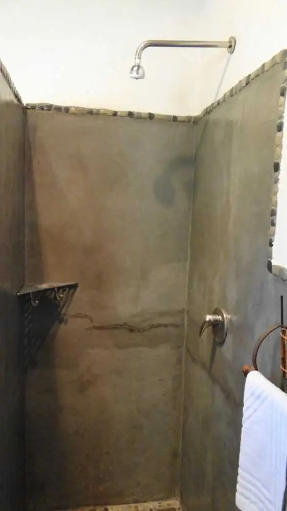 Dusche.JPG