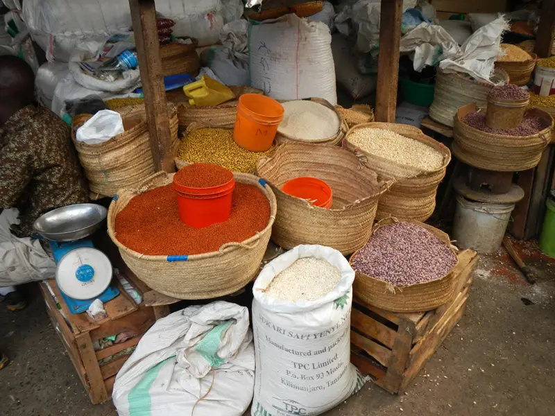Arusha_Markt2.jpg