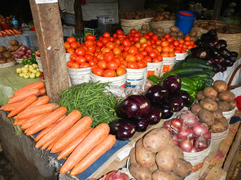 Arusha_Markt3.jpg