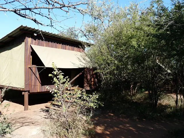 k-Mosethlacamp.JPG