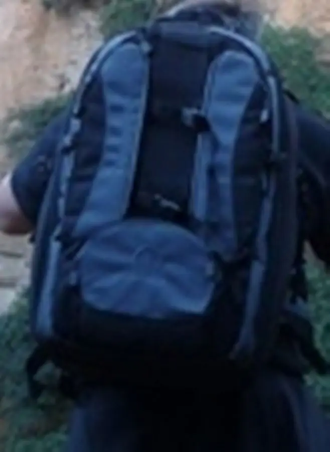 hee2d076.JPG
