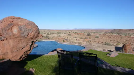 pool.JPG