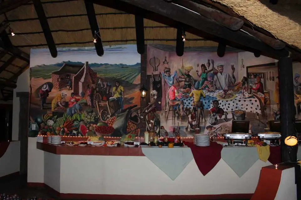 021RestaurantNamibDesertLodge.jpg