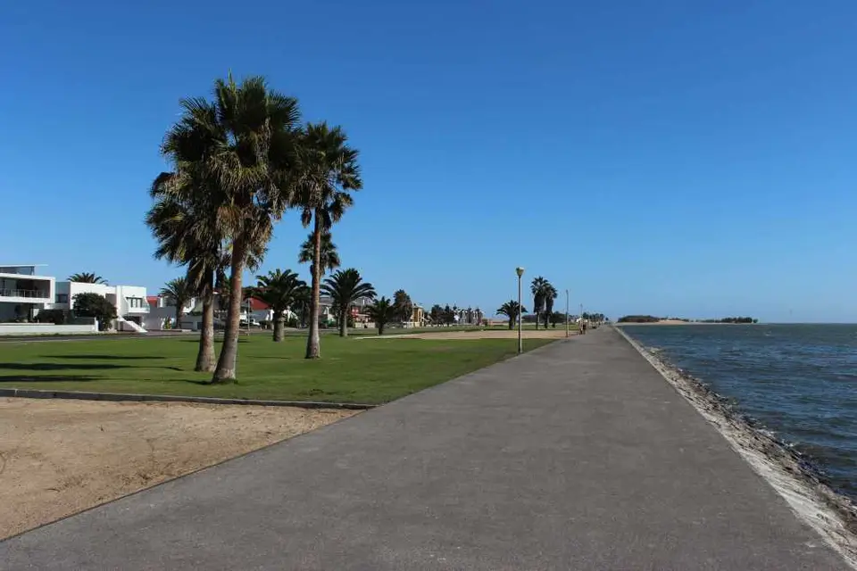 118WalvisBay.jpg