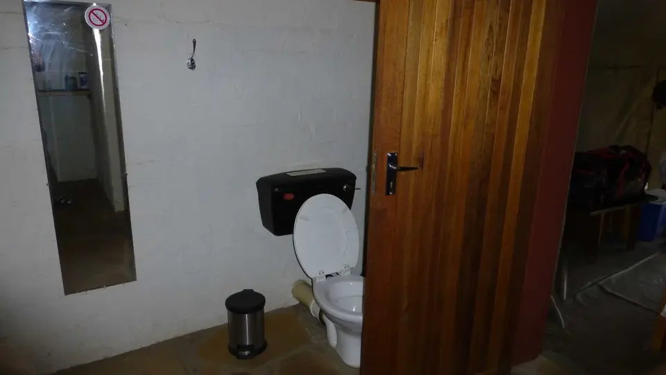 h3f5d1b0.jpg