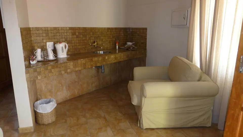 hdb621b0.jpg