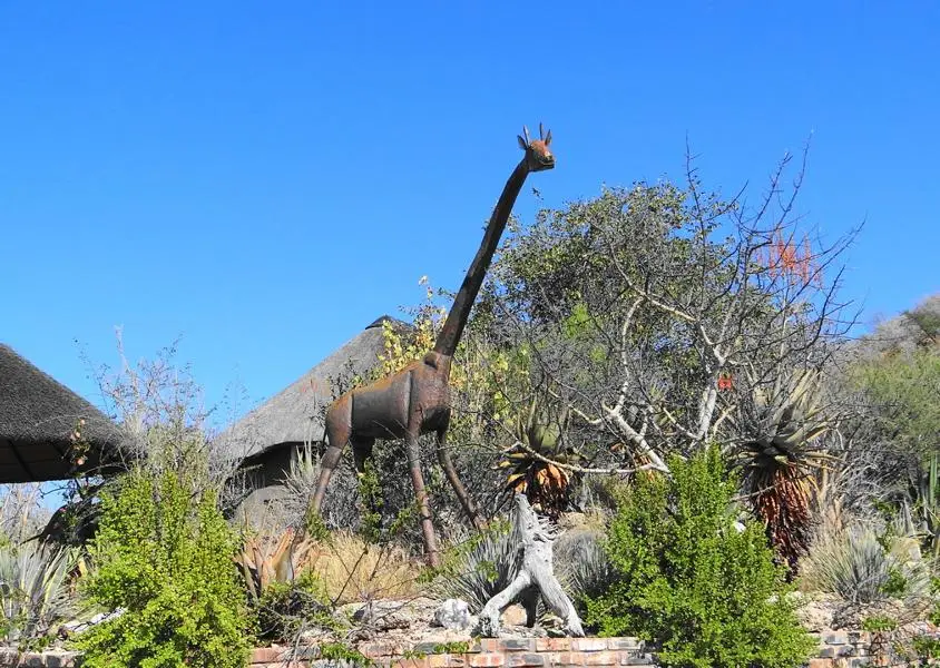 giraffenskulptur.JPG