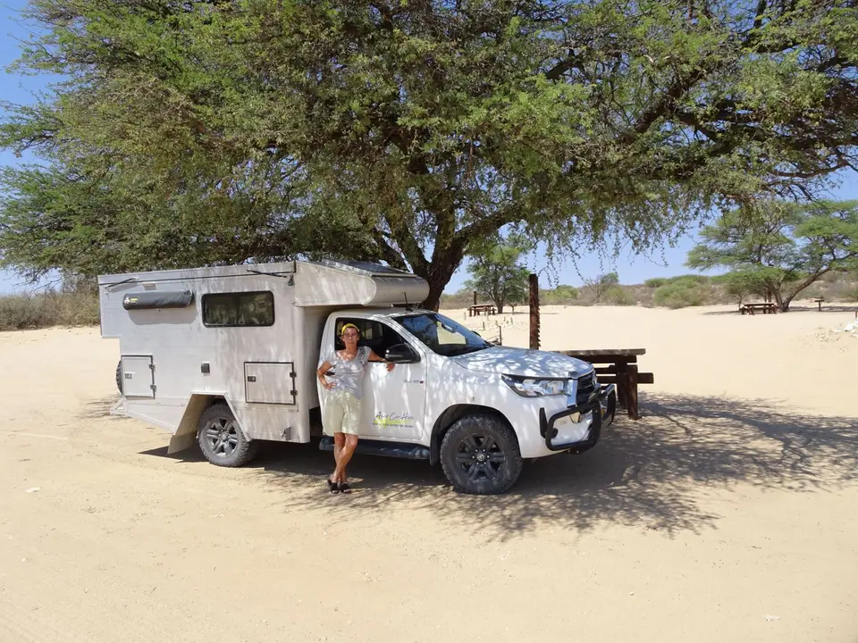 image203.jpg
