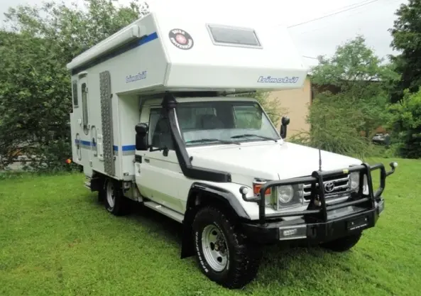 01Toyota.jpg