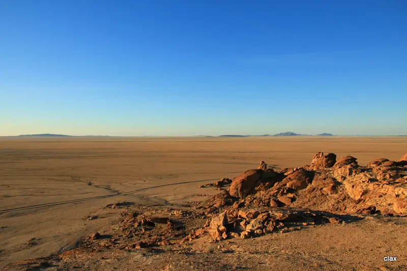 hb943cac.JPG