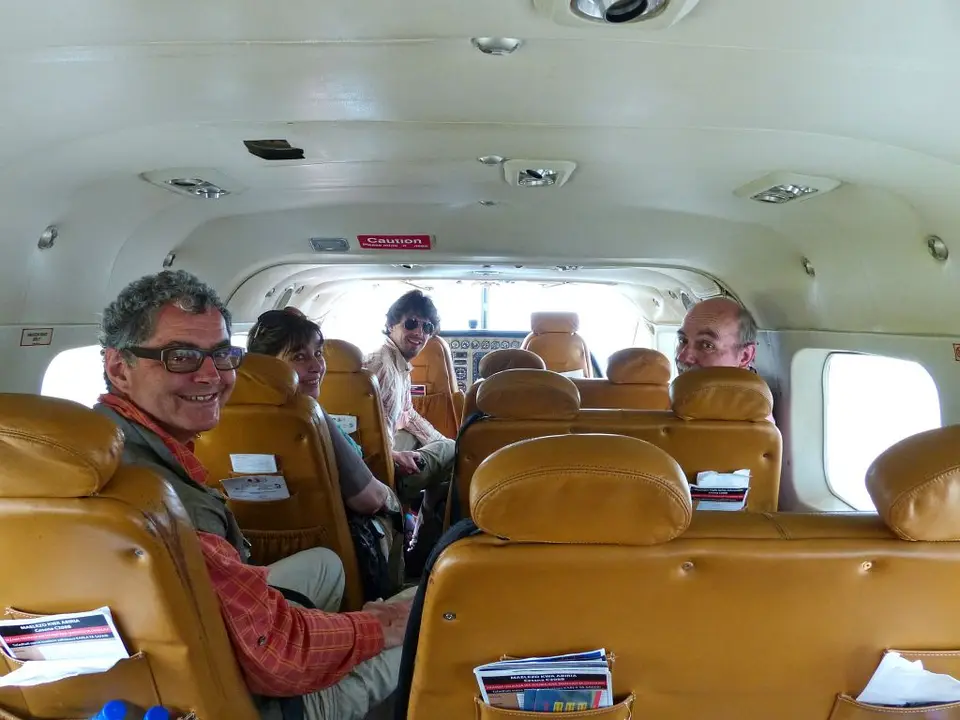 hbec2e85.jpg