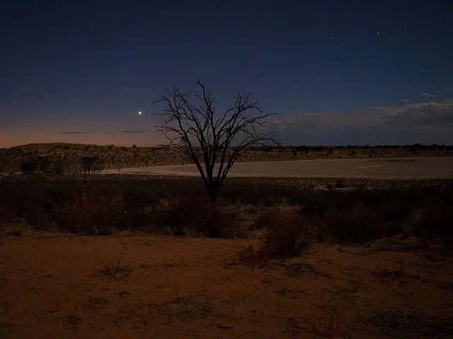 h7154bd9.JPG