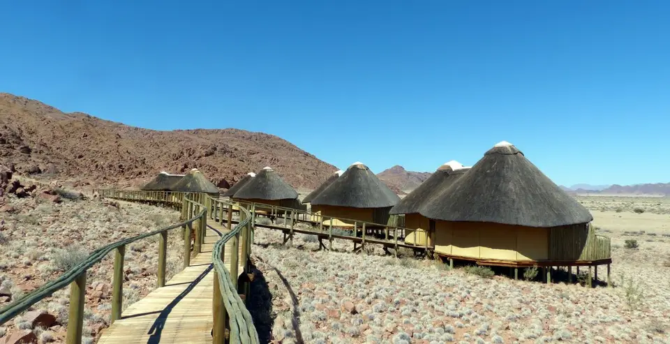 hb26a321.JPG