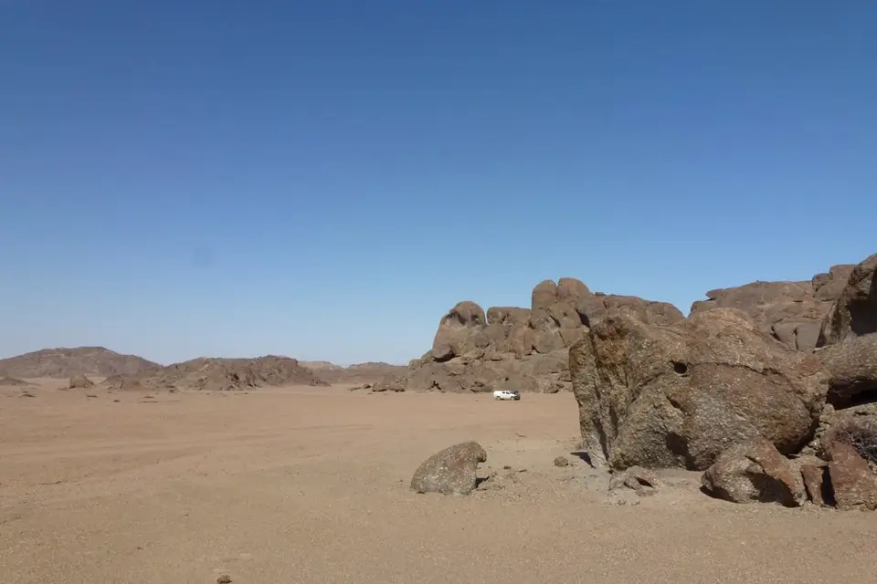 h0e6953f.JPG