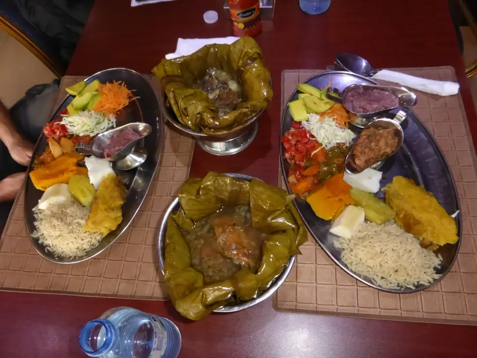 UgaRwa_2017_0895.JPG