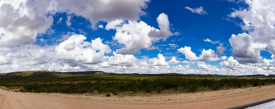 1303_12OpuwoNr1Panorama.jpg