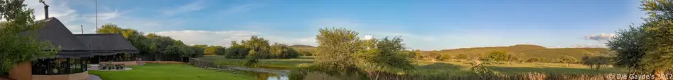 24c03_07OkonjimaPanorama.jpg