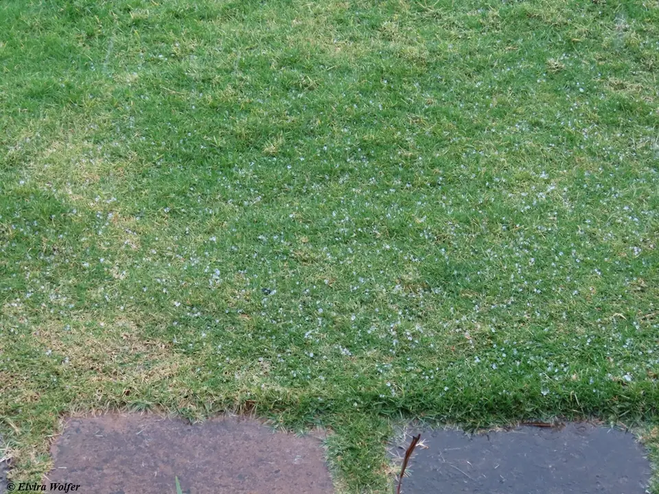 AberdareCountryClubhail.jpg