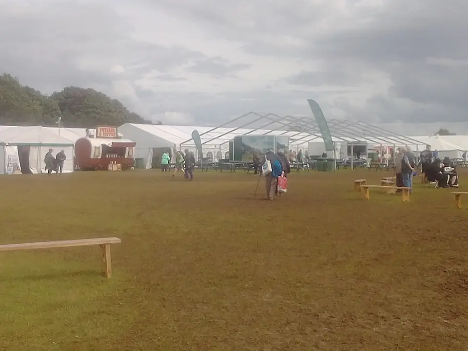 BirdfairZelte2023.jpg