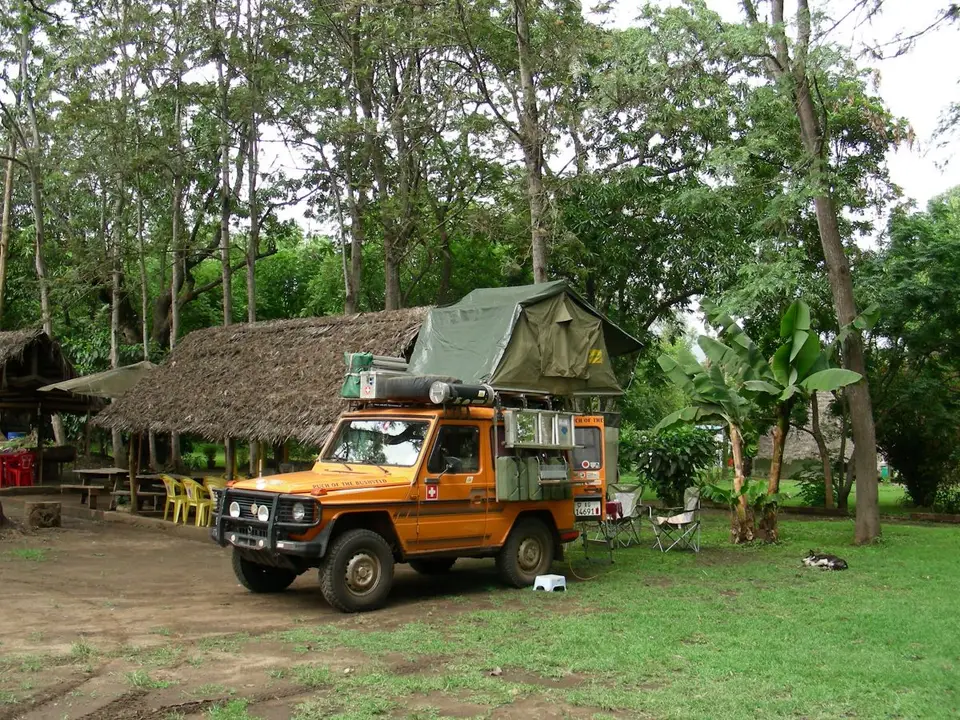 h169b235.JPG