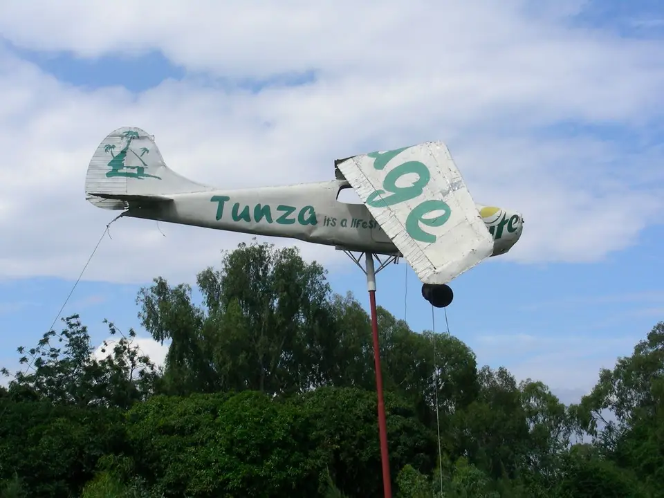 hbaa5008.JPG