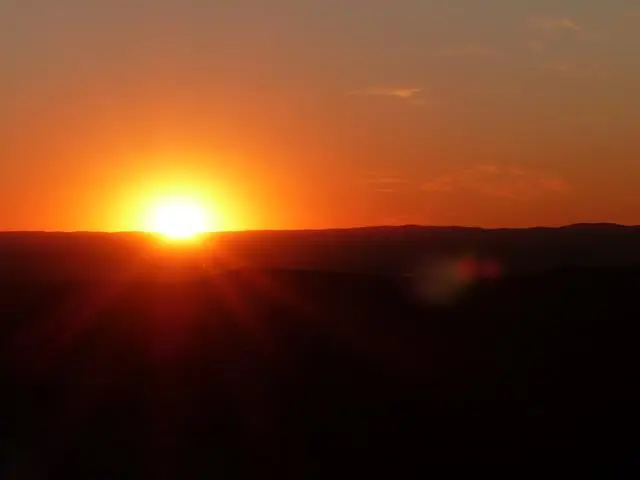 h0f998e9.JPG