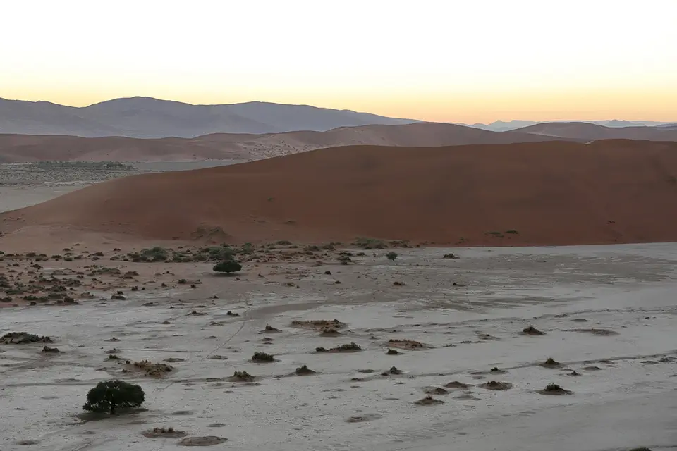 hd002f62.JPG