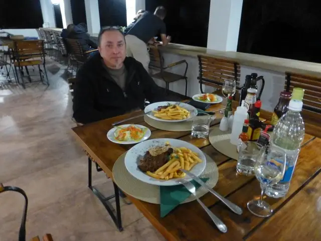 he532335.JPG