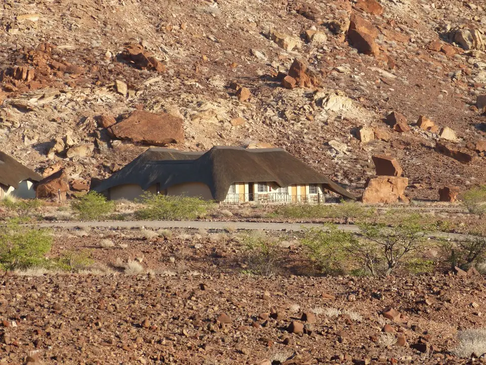 h9639730.JPG