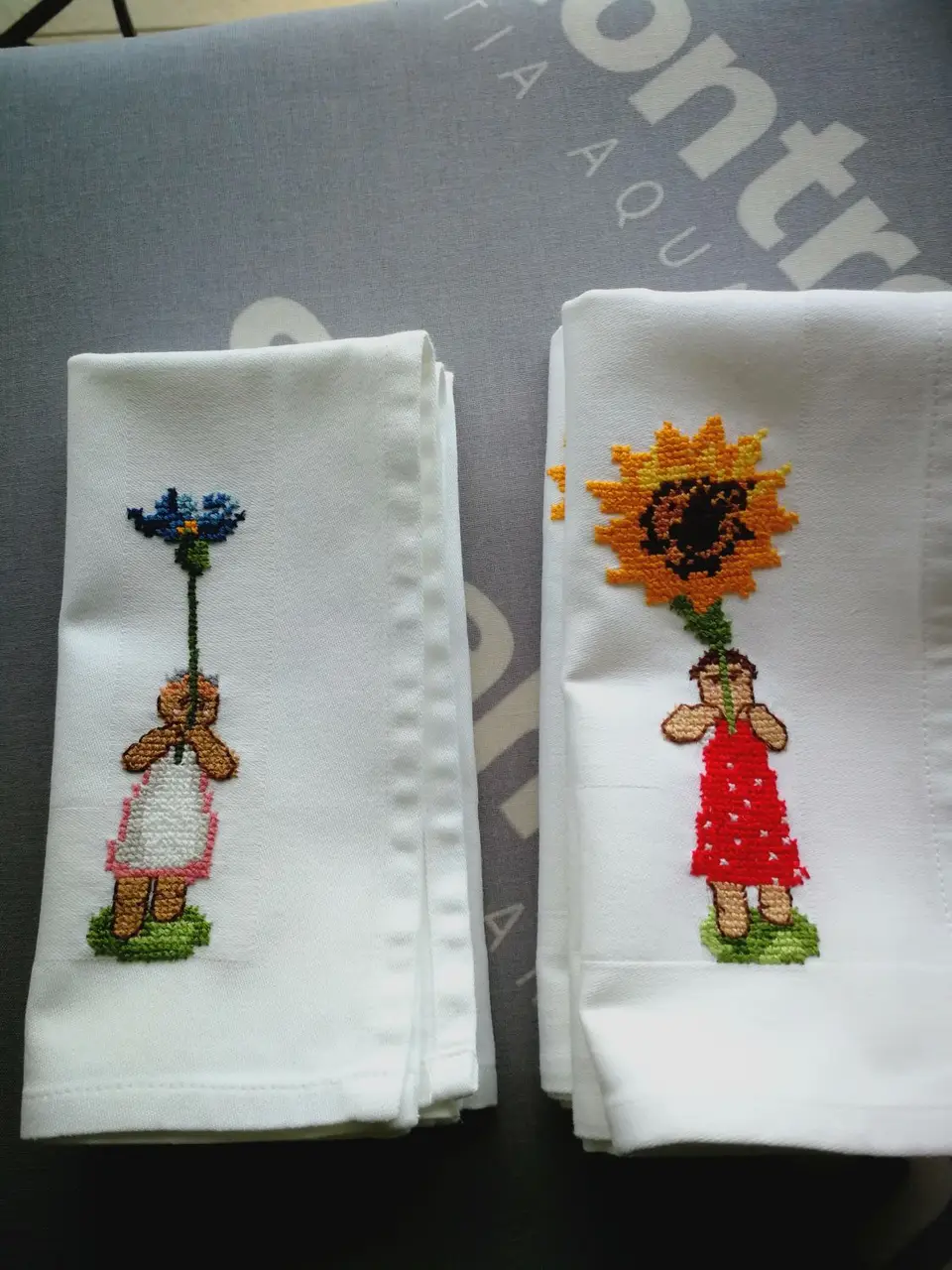 BlumenkinderKornblumeSonnenblume.jpg