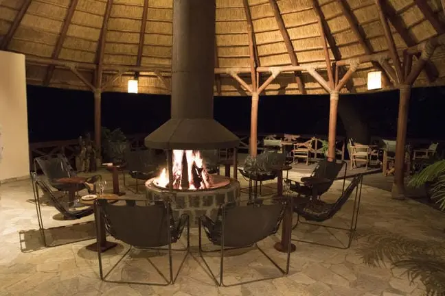33Mikeno-Lodge-Campfire.jpg