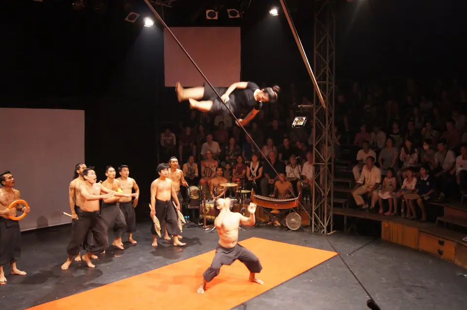 07821486-SiemReapPhare,TheCambodianCircus.JPG