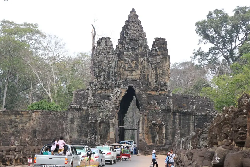 08011516-AngkorThomSüdlicherEingang.JPG